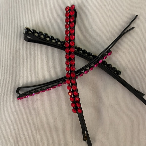 Rhinestone hair clips- red, pink, green. Set of three. - Picture 4 of 4